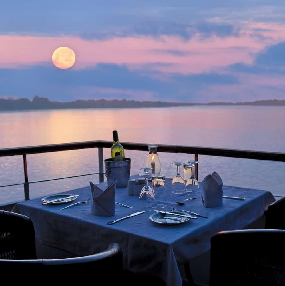 Full Moon Dinner Cruise